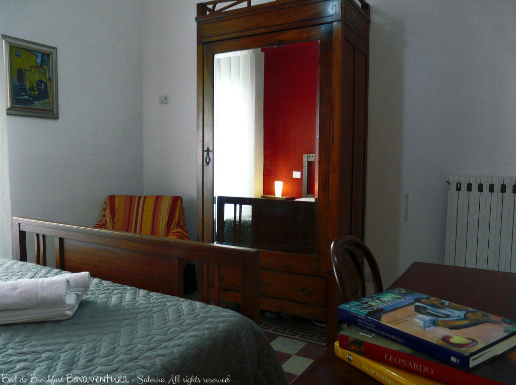 Bed & Breakfast Bonaventura Salerno Oda fotoğraf